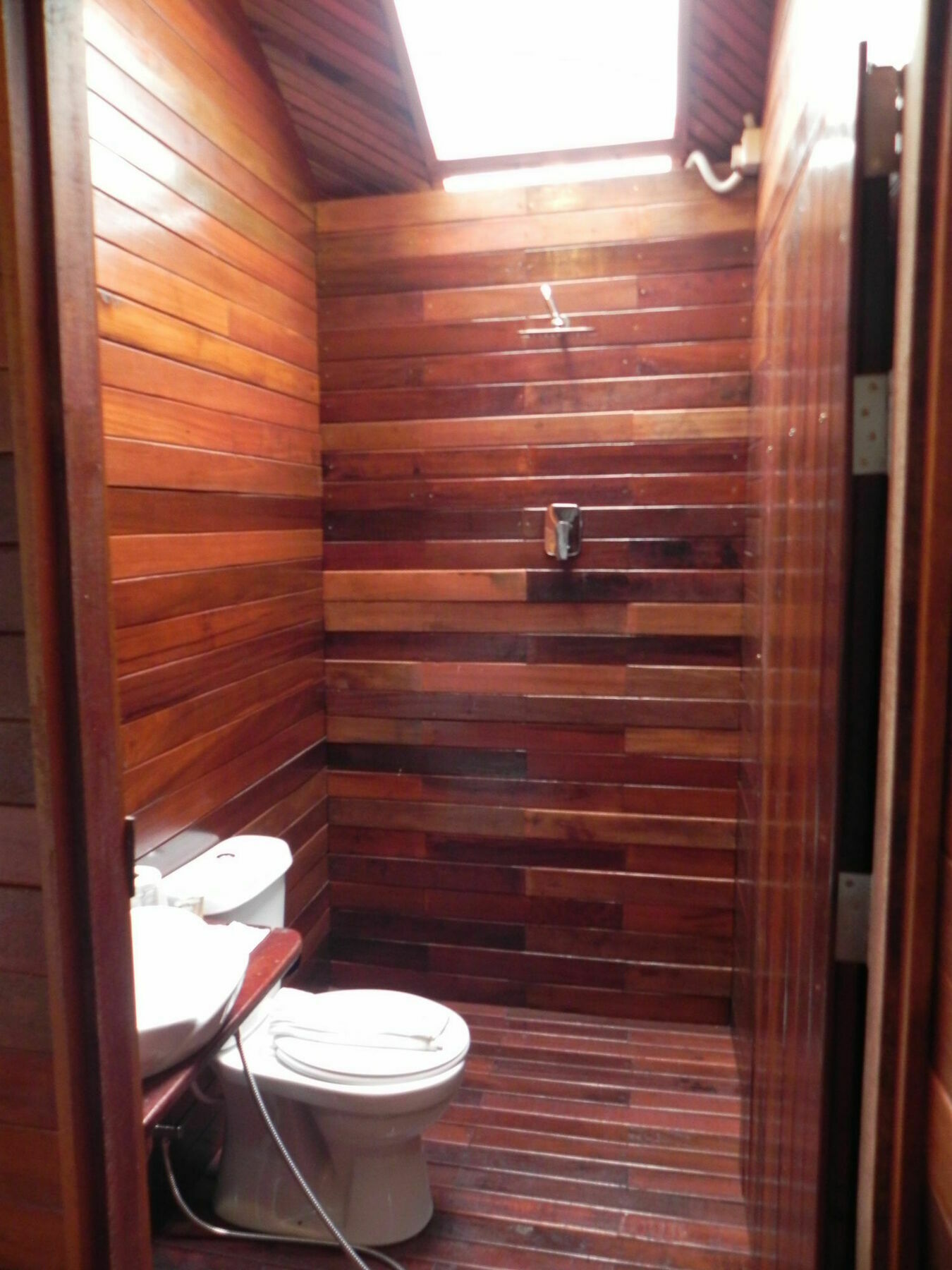 Borneo Natural Sukau Bilit Resort Exterior photo